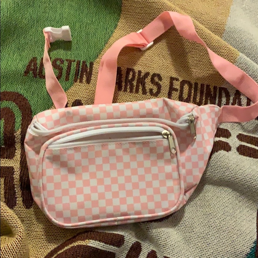 Pink & white Checkered fanny pack